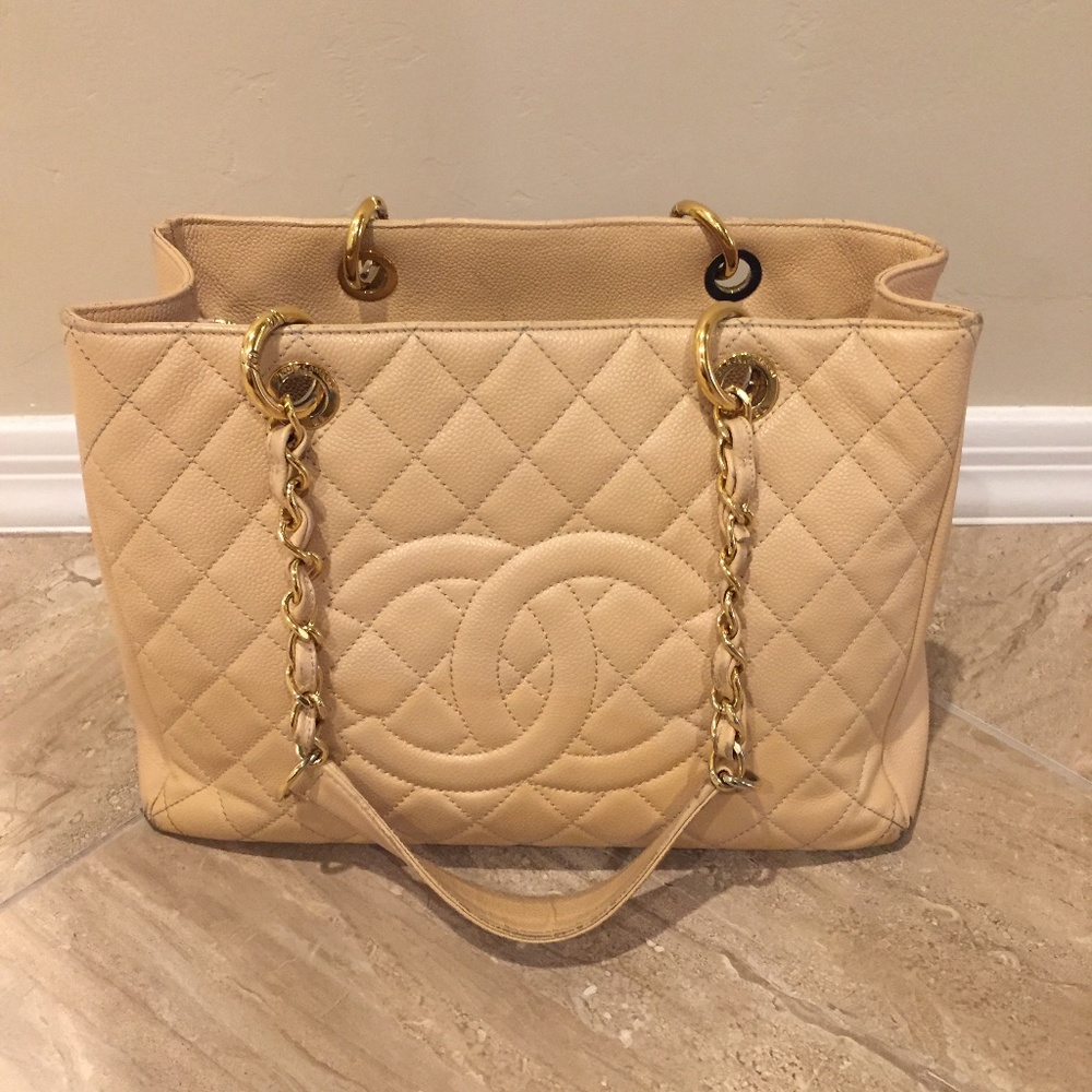 Chanel Caviar Quilted Grand Shopping Tote GST Beige/Tan